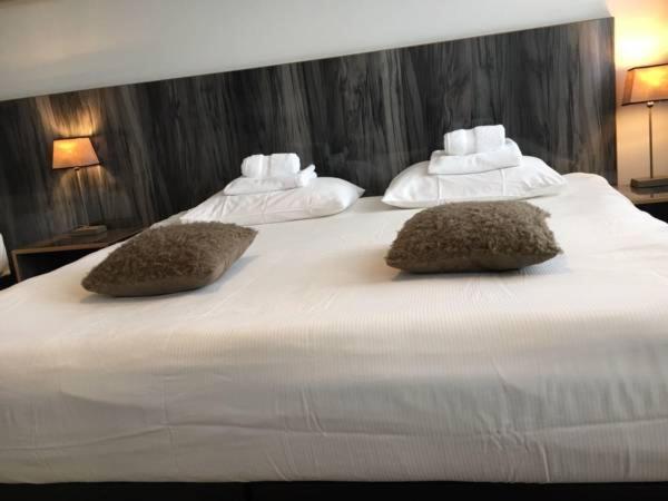 Hotel Wijkerhaven เบเวอร์เวจ์ค ภายนอก รูปภาพ
